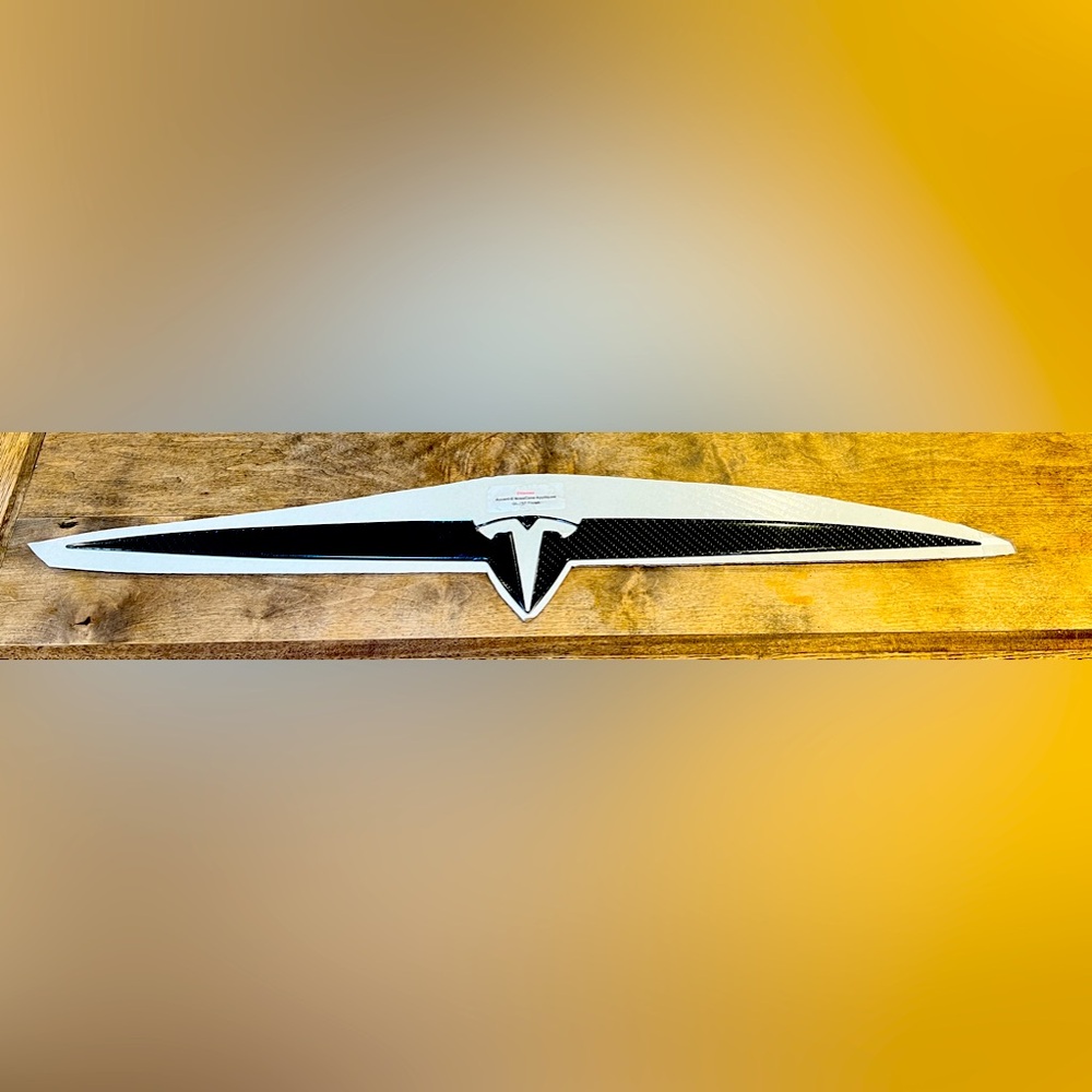 TESLA ~NWT~EVannex Accent-E Nose Cone Appliqués Gloss Finish 29”